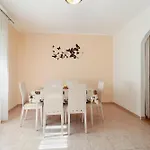 Branka 2411 아파트 *