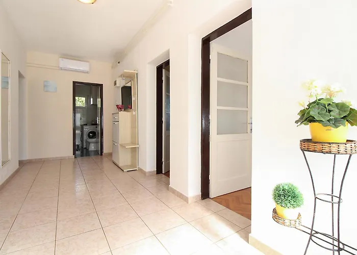 Branka 2411 Lejlighed *