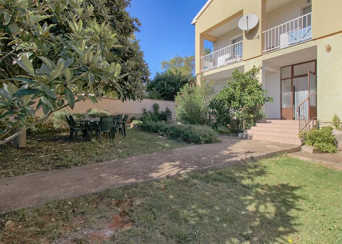 Branka 2411 * Ližnjan