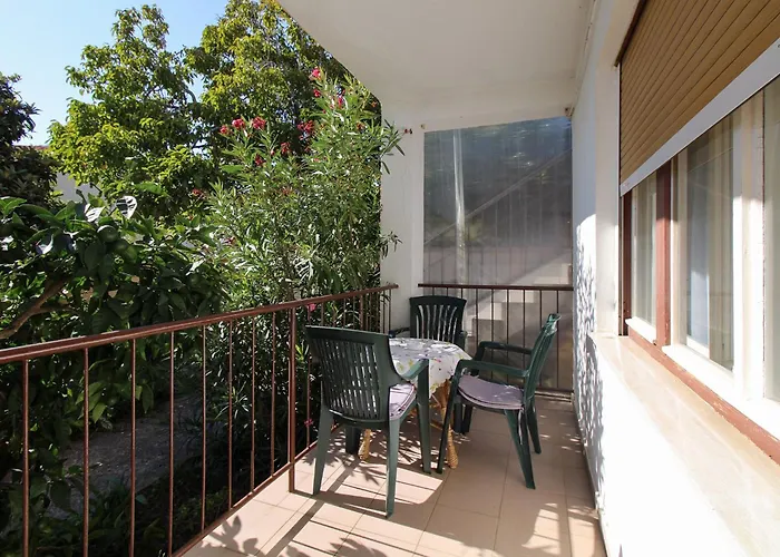 Lägenhet Branka 2411